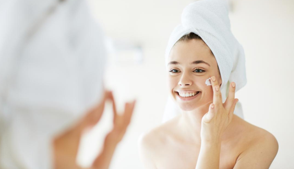 12 simple natural ways to improve skin health with hydration, healthy foods, sleep, skincare, and daily habits.